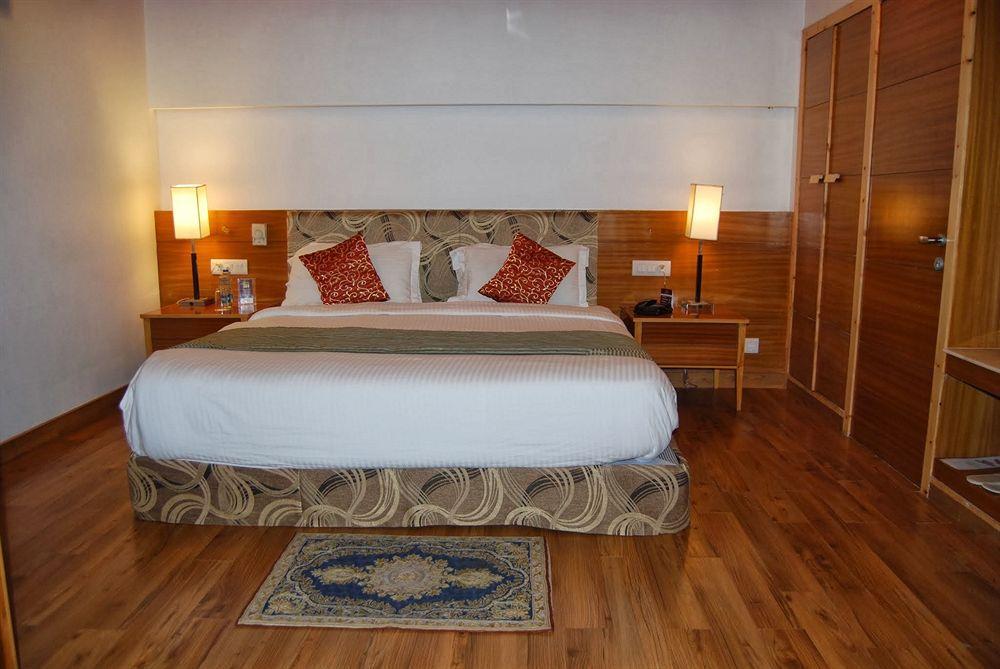 Hotel Heevan Resort Srinagar  Luaran gambar