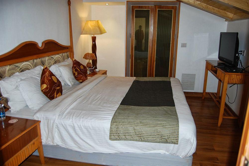 Hotel Heevan Resort Srinagar  Luaran gambar